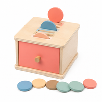 Jouet Montessori à Trier - Boîte de Permanence en Bois
